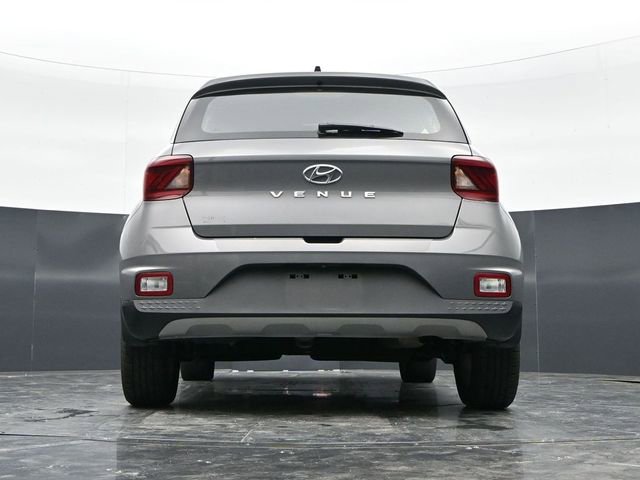 Used 2020 Hyundai Venue SEL w/ Convenience + Premium Package FWD image 37