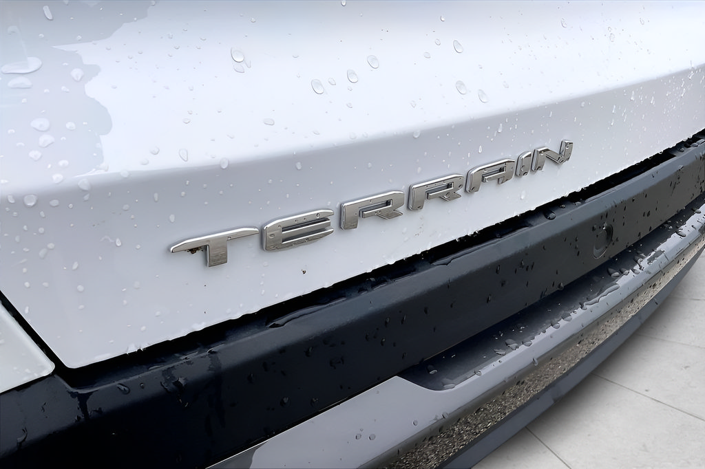 Used 2026 GMC Terrain Elevation FWD image 29