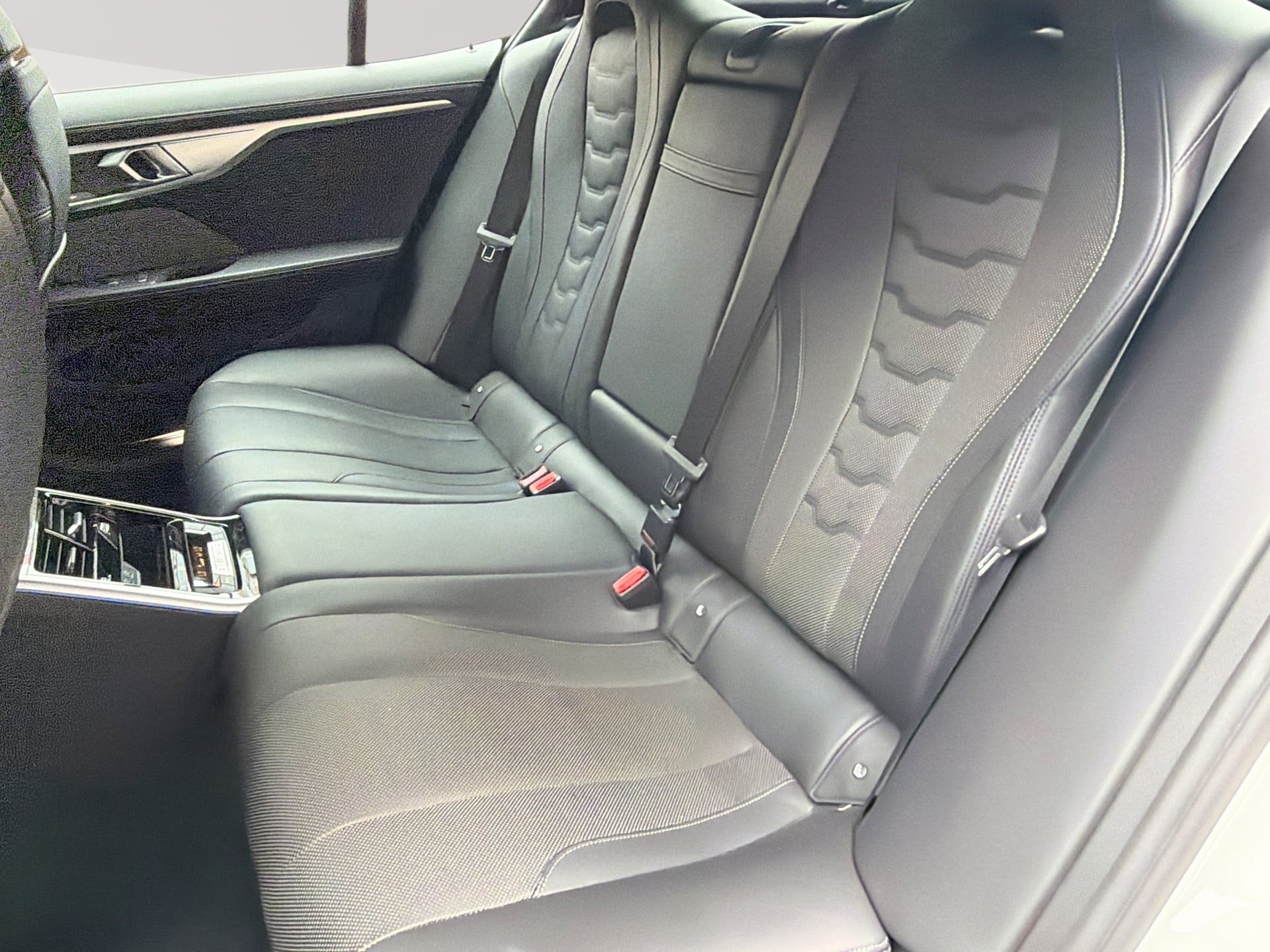 Used 2021 BMW 840i Gran Coupe xDrive w/ M Sport Package AWD/4WD image 26