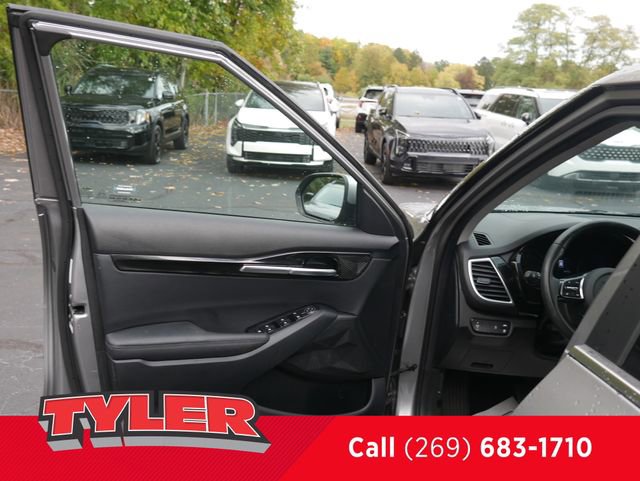 Used 2023 Kia Seltos EX image 20