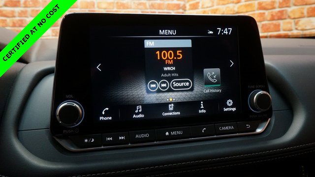 Used 2022 Nissan Rogue SV image 15