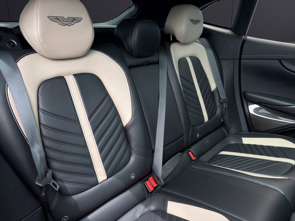 Used 2023 Aston Martin DBX 707 AWD/4WD image 21