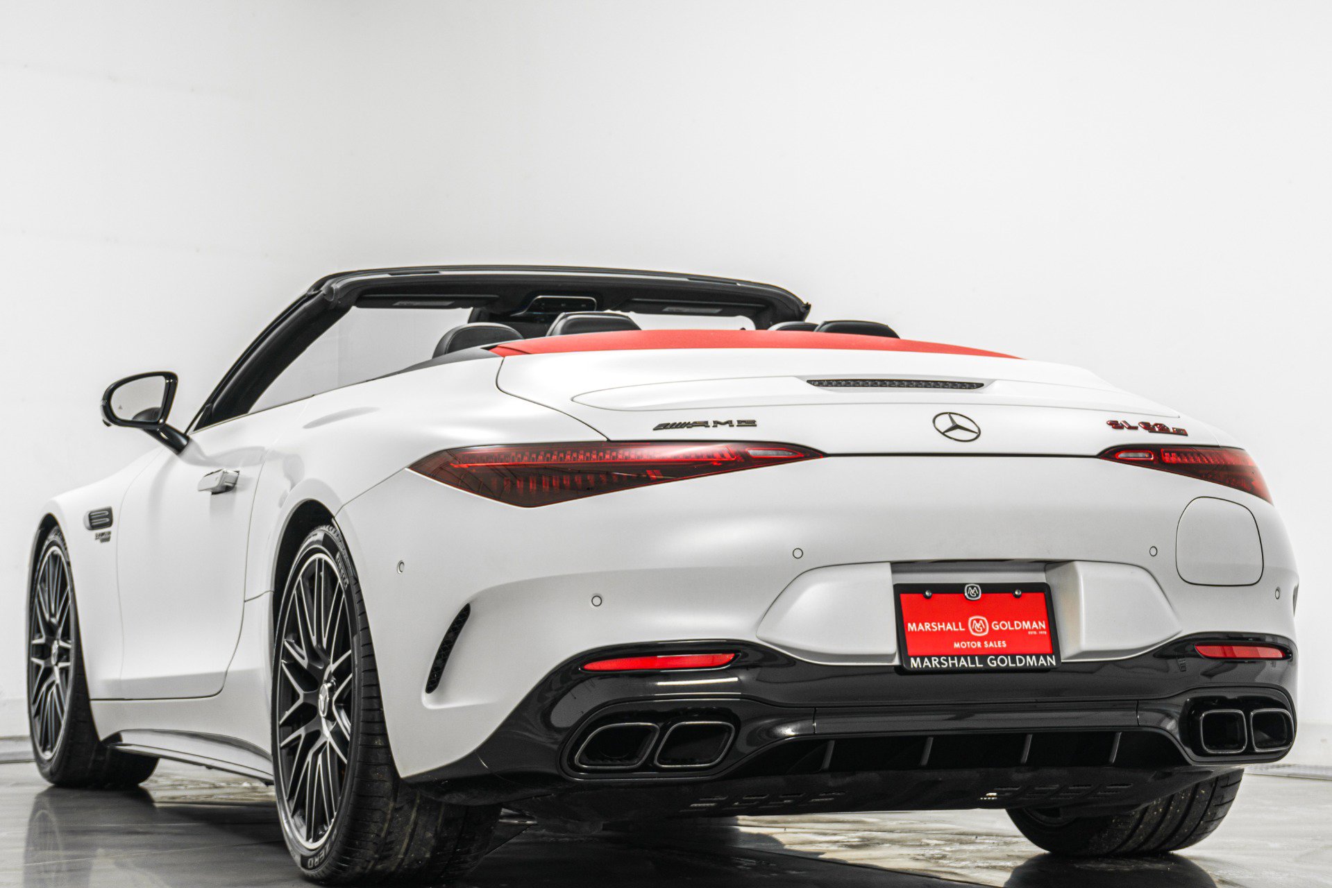 Used 2025 Mercedes-Benz SL 63 AMG S e Performance 4MATIC image 7