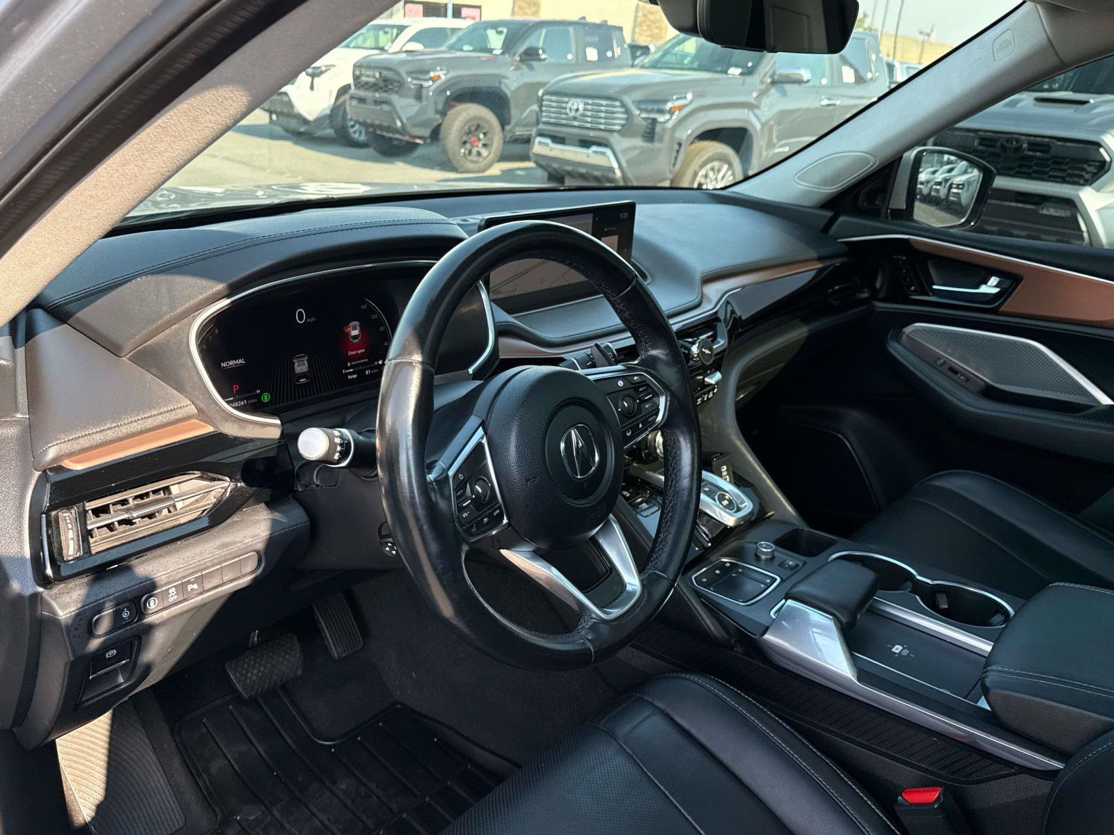 Used 2022 Acura MDX w/ Technology Package AWD/4WD image 10