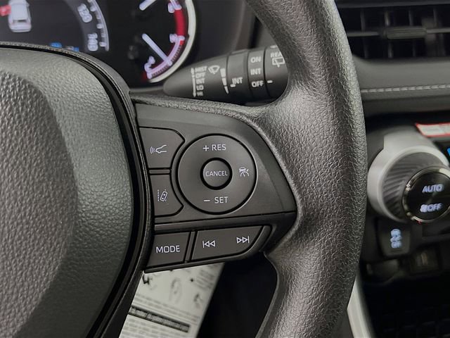 New 2025 Toyota RAV4 XLE image 17