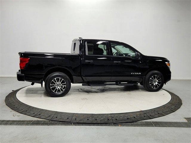 Used 2024 Nissan Titan SV w/ Accessory Utility Package image 8
