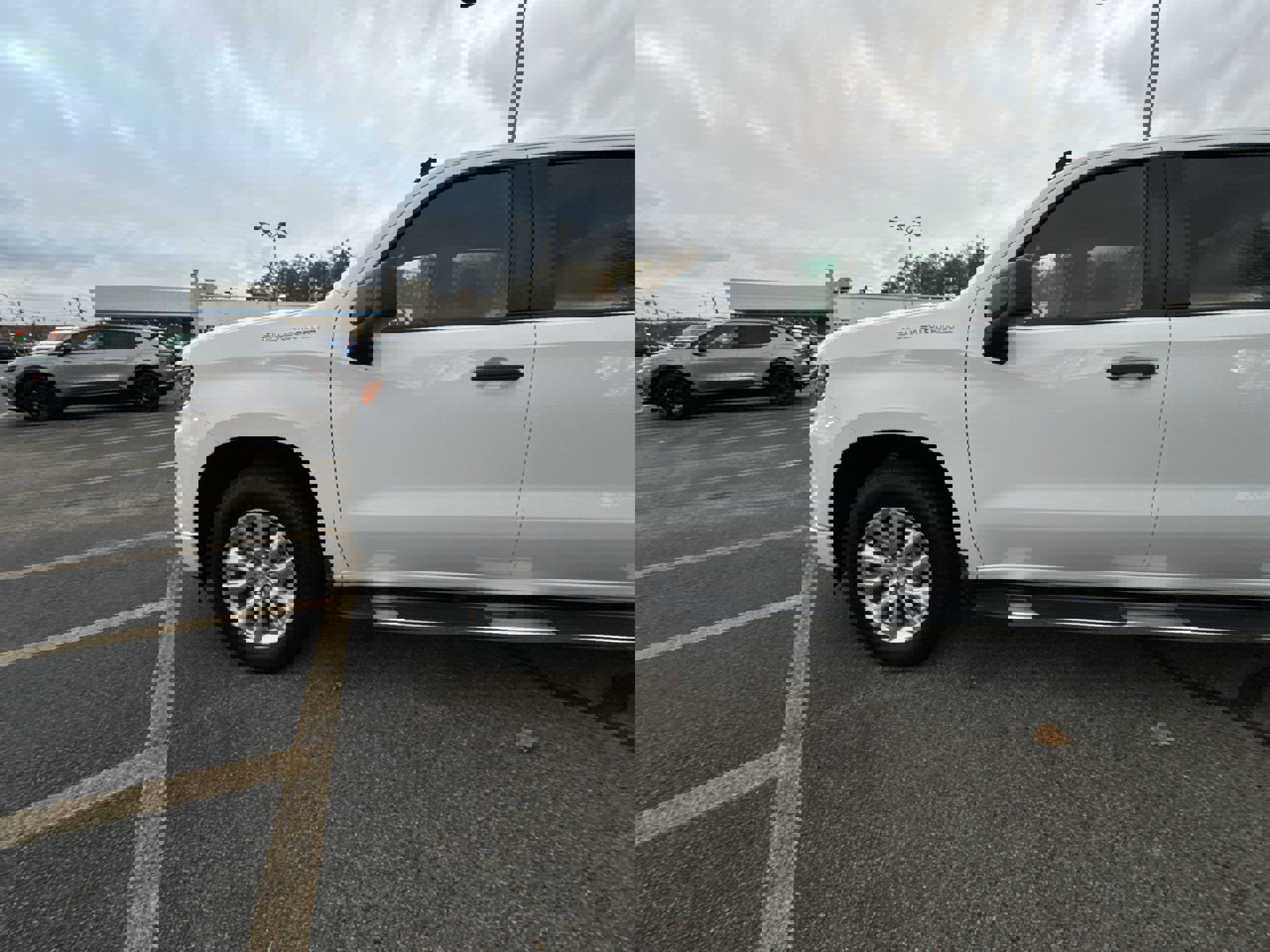 Used 2022 Chevrolet Silverado 1500 Custom image 34