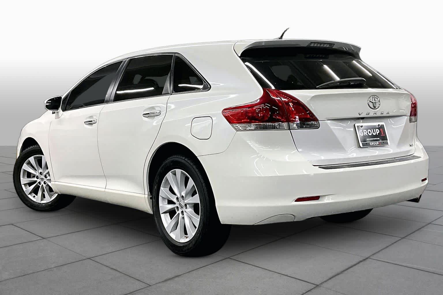 Used 2015 Toyota Venza XLE w/ XLE Premium Package FWD image 12
