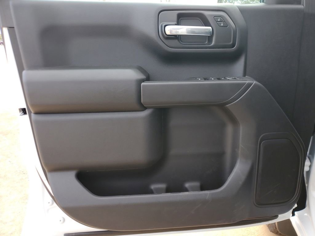 New 2026 Chevrolet Silverado 1500 Custom Trail Boss w/ LPO, Dark Essentials Package image 18