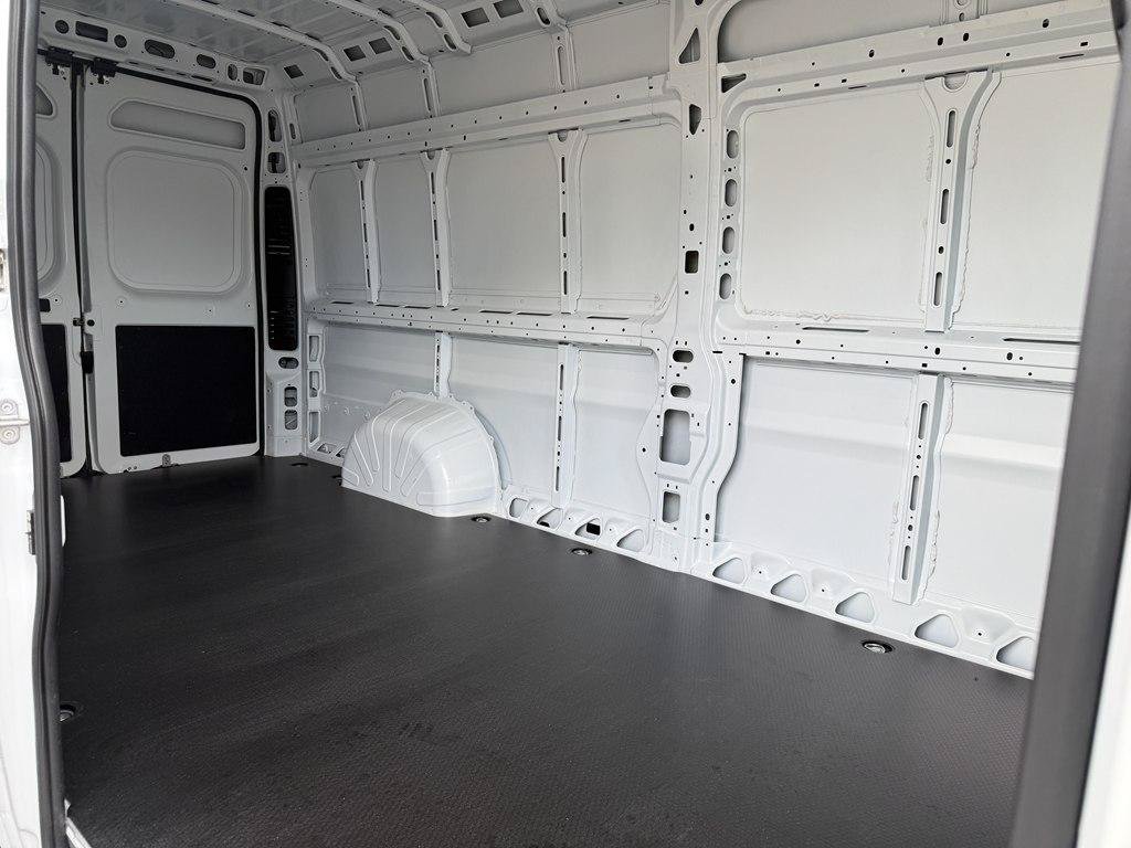 Used 2025 RAM ProMaster 3500 w/ Safety Group FWD image 6