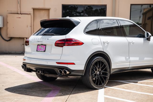Used 2015 Porsche Cayenne S AWD/4WD image 49