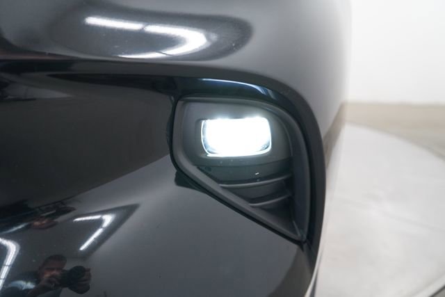 Used 2023 Toyota Highlander XLE image 95