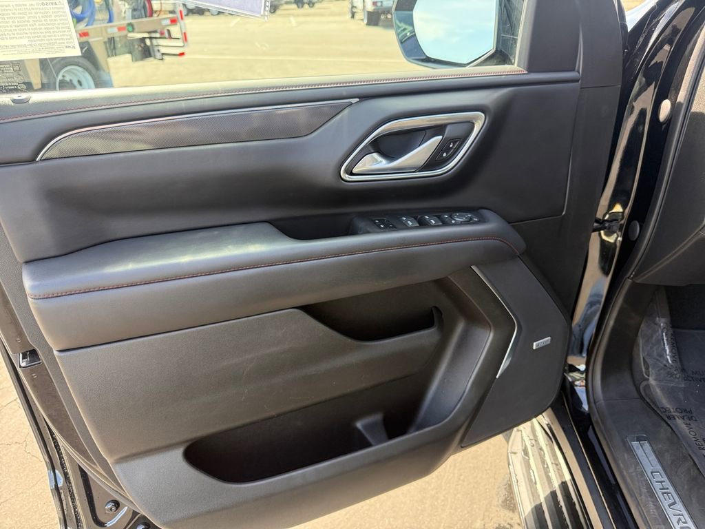 Used 2022 Chevrolet Tahoe RST w/ Luxury Package image 11