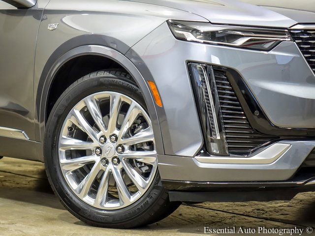 Used 2021 Cadillac XT6 Premium Luxury image 3