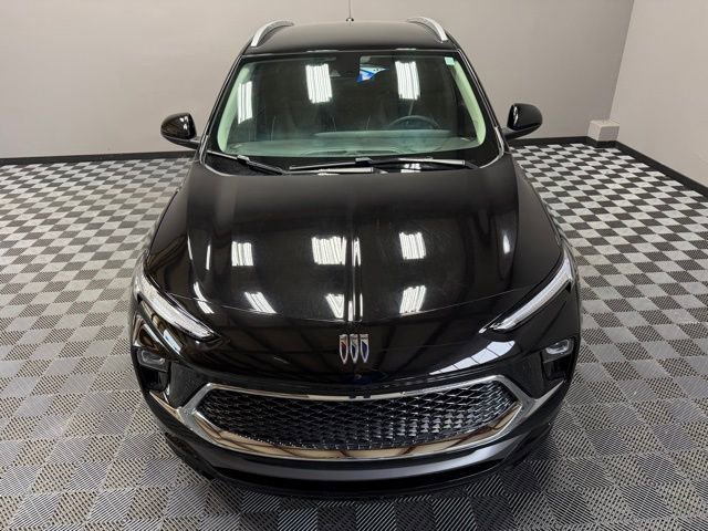 Used 2024 Buick Encore GX Avenir w/ Avenir Convenience Package image 5