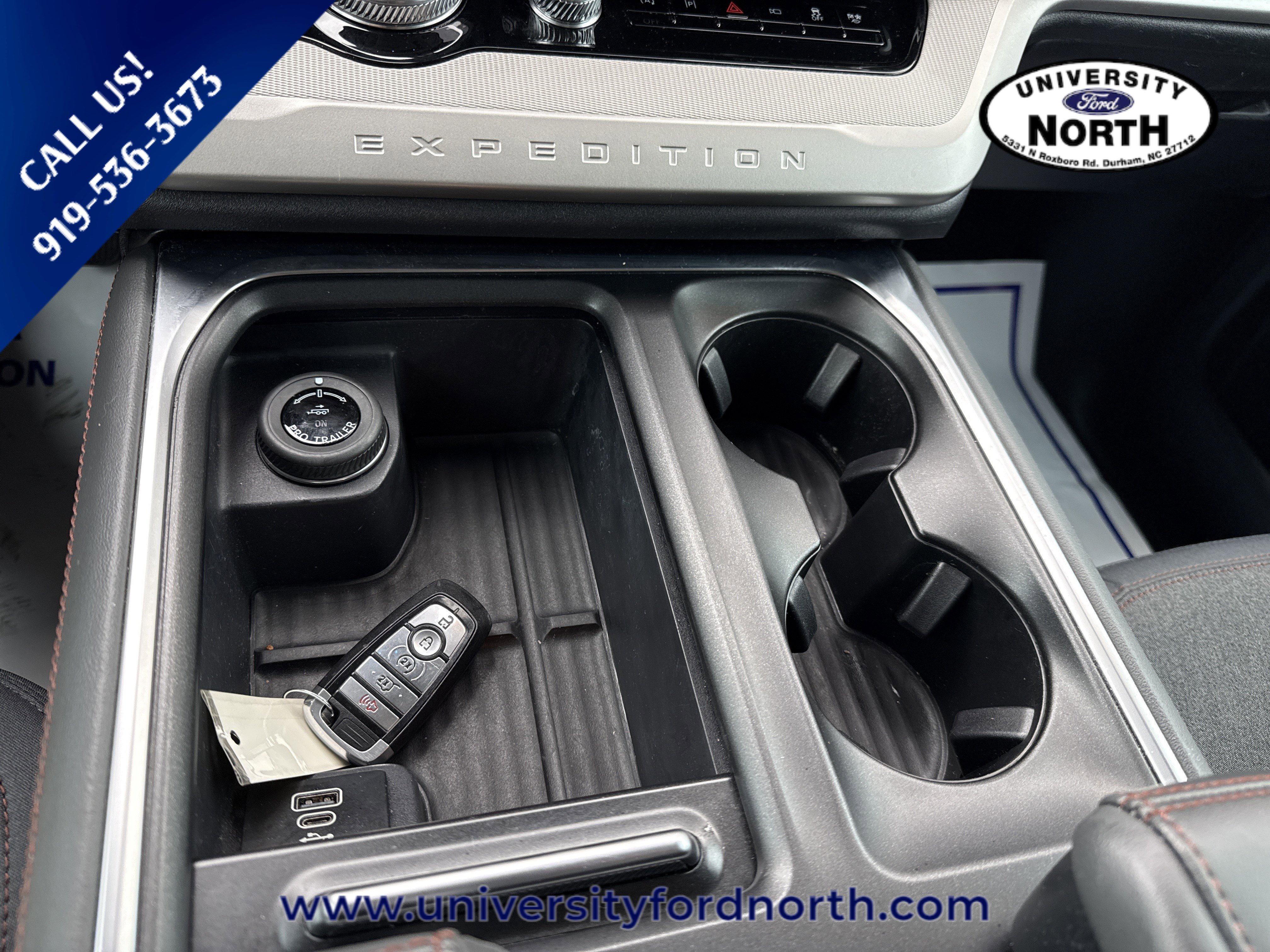 Used 2025 Ford Expedition Active RWD image 27