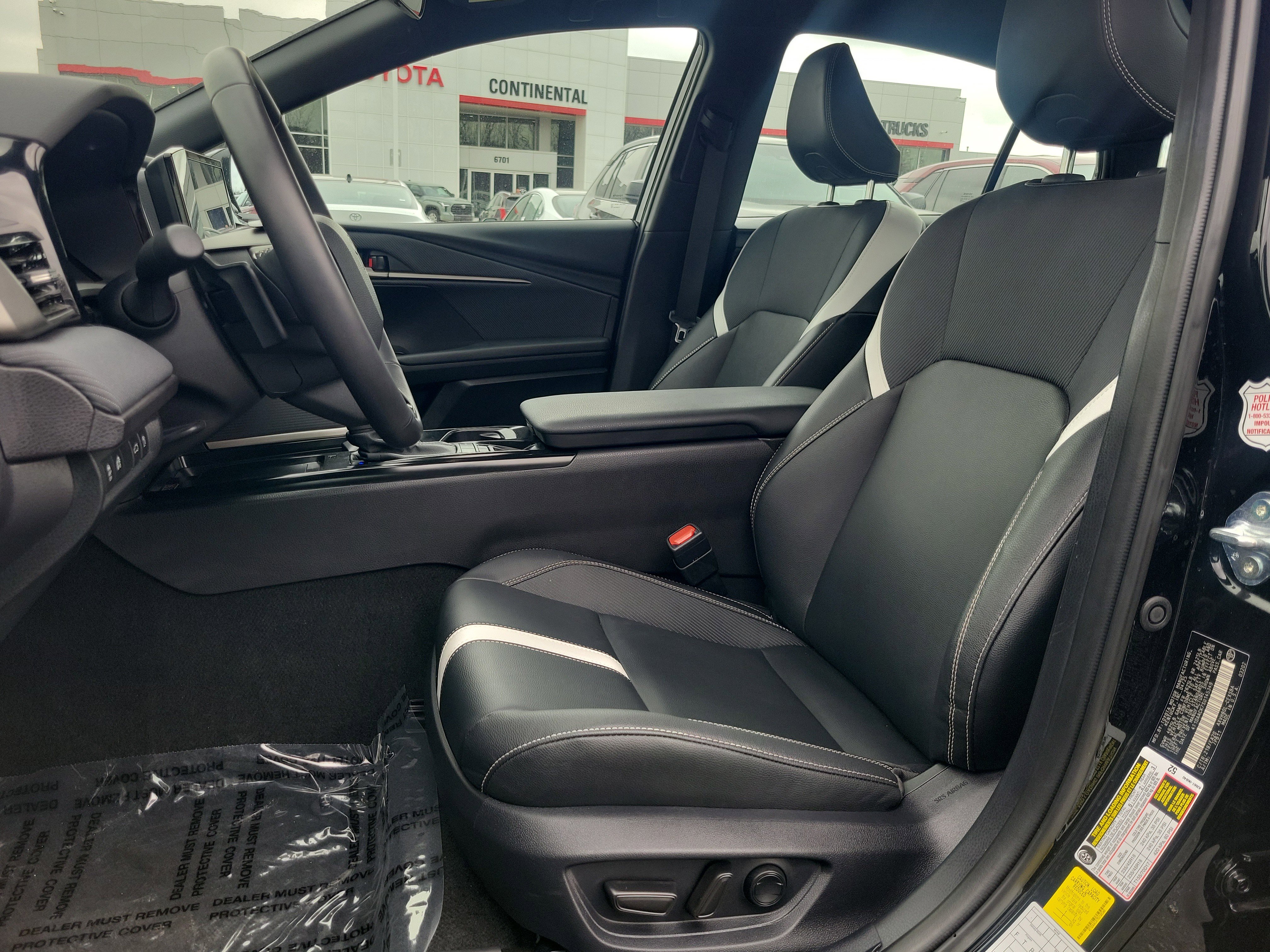 Certified 2025 Toyota Camry SE image 16