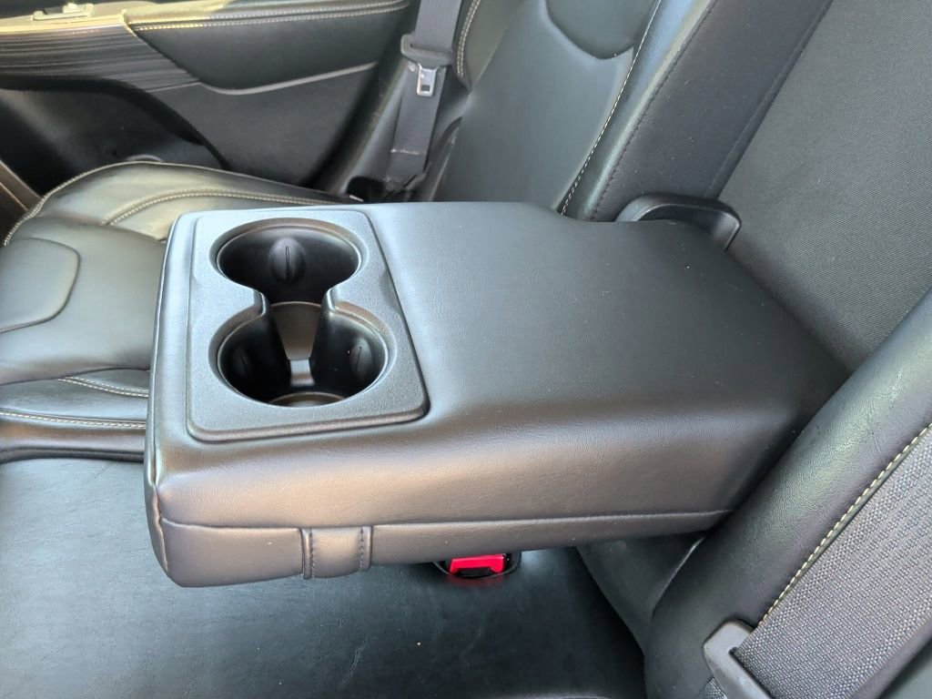 Used 2015 Jeep Cherokee Limited FWD image 34