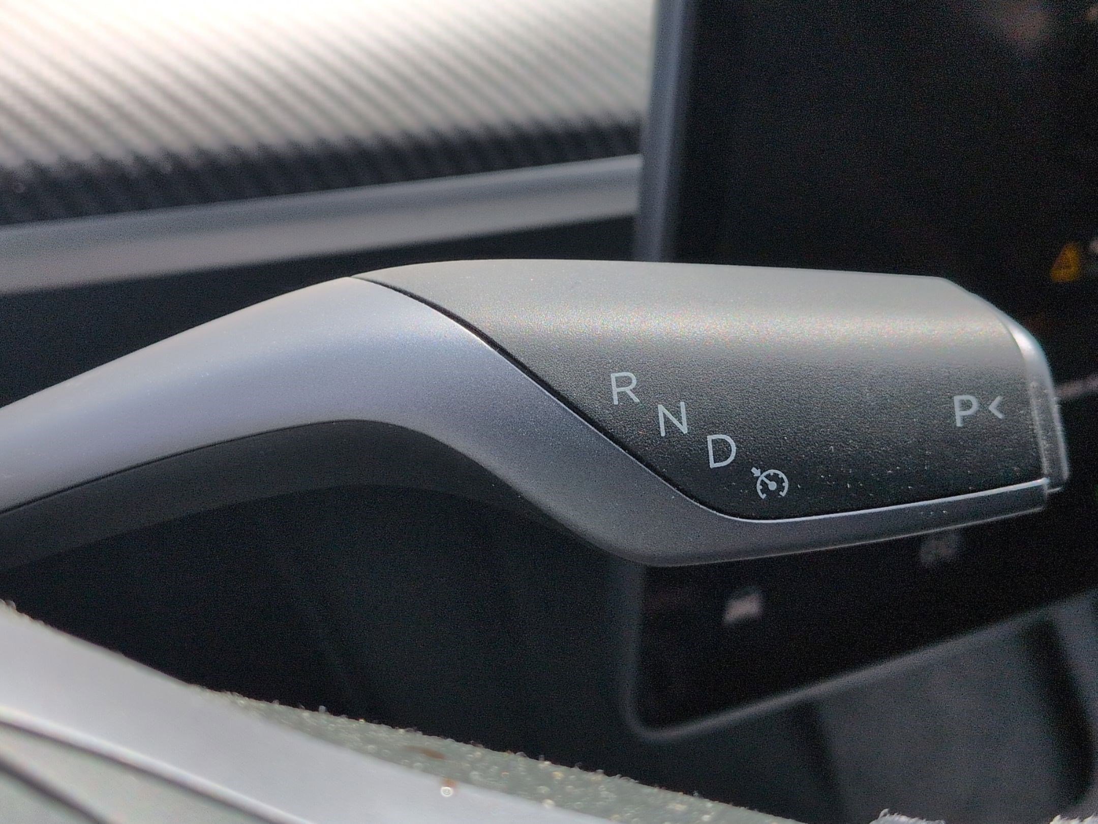 Used 2025 Tesla Model Y Performance AWD/4WD image 25