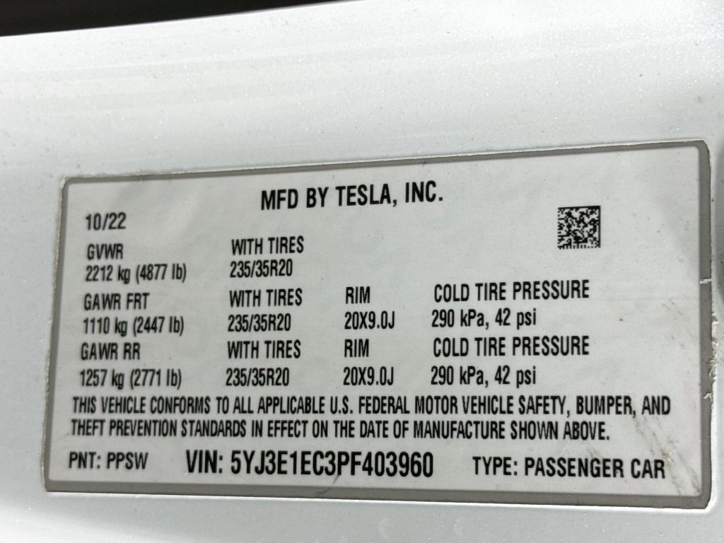 Used 2023 Tesla Model 3 Performance AWD/4WD image 32