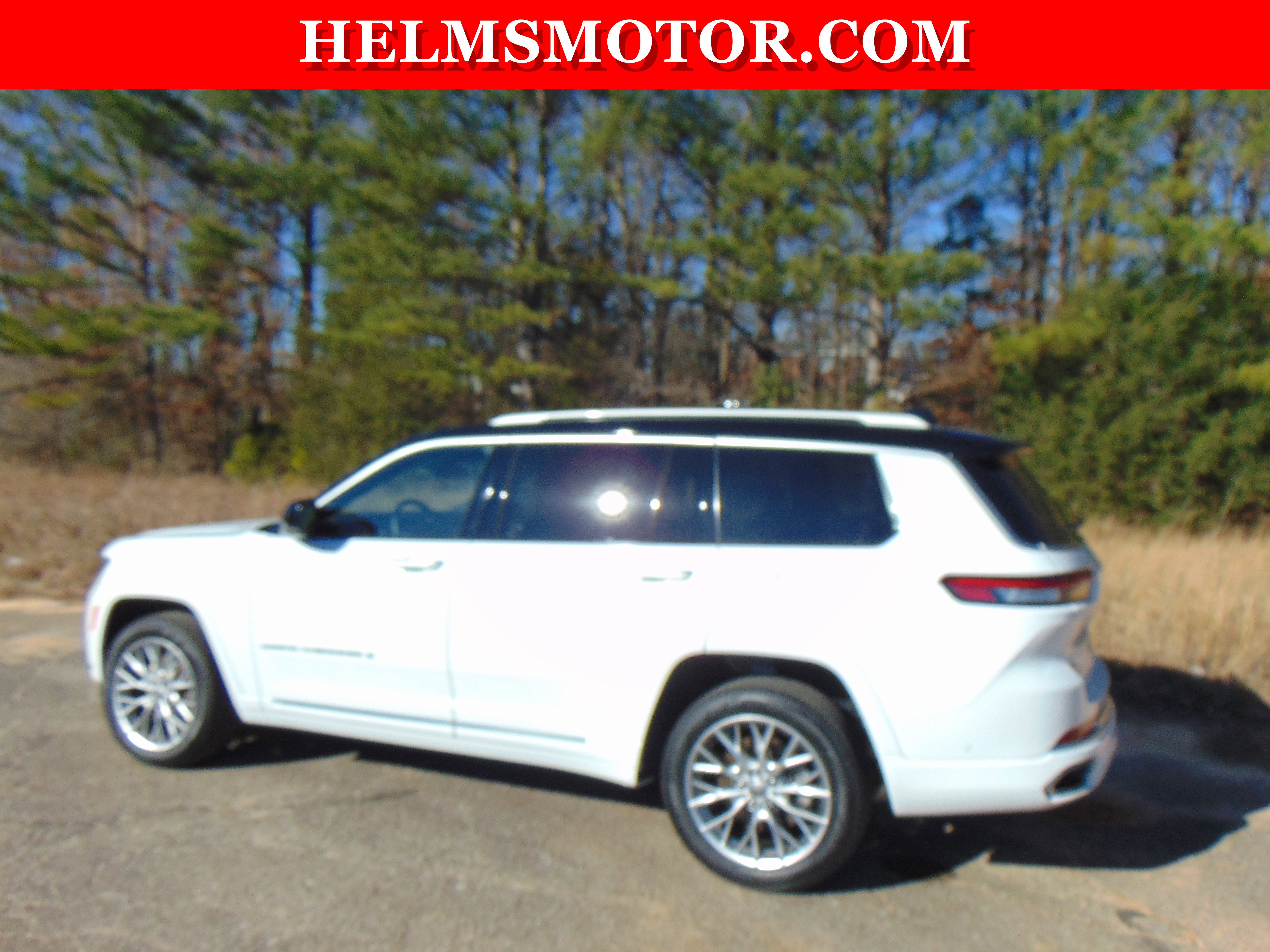 Certified 2023 Jeep Grand Cherokee L Summit w/ Luxury Tech Group V image 5