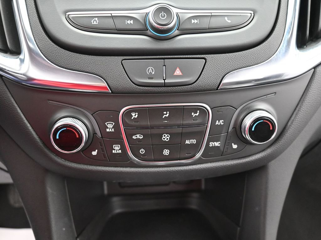 Used 2024 Chevrolet Equinox LT image 12