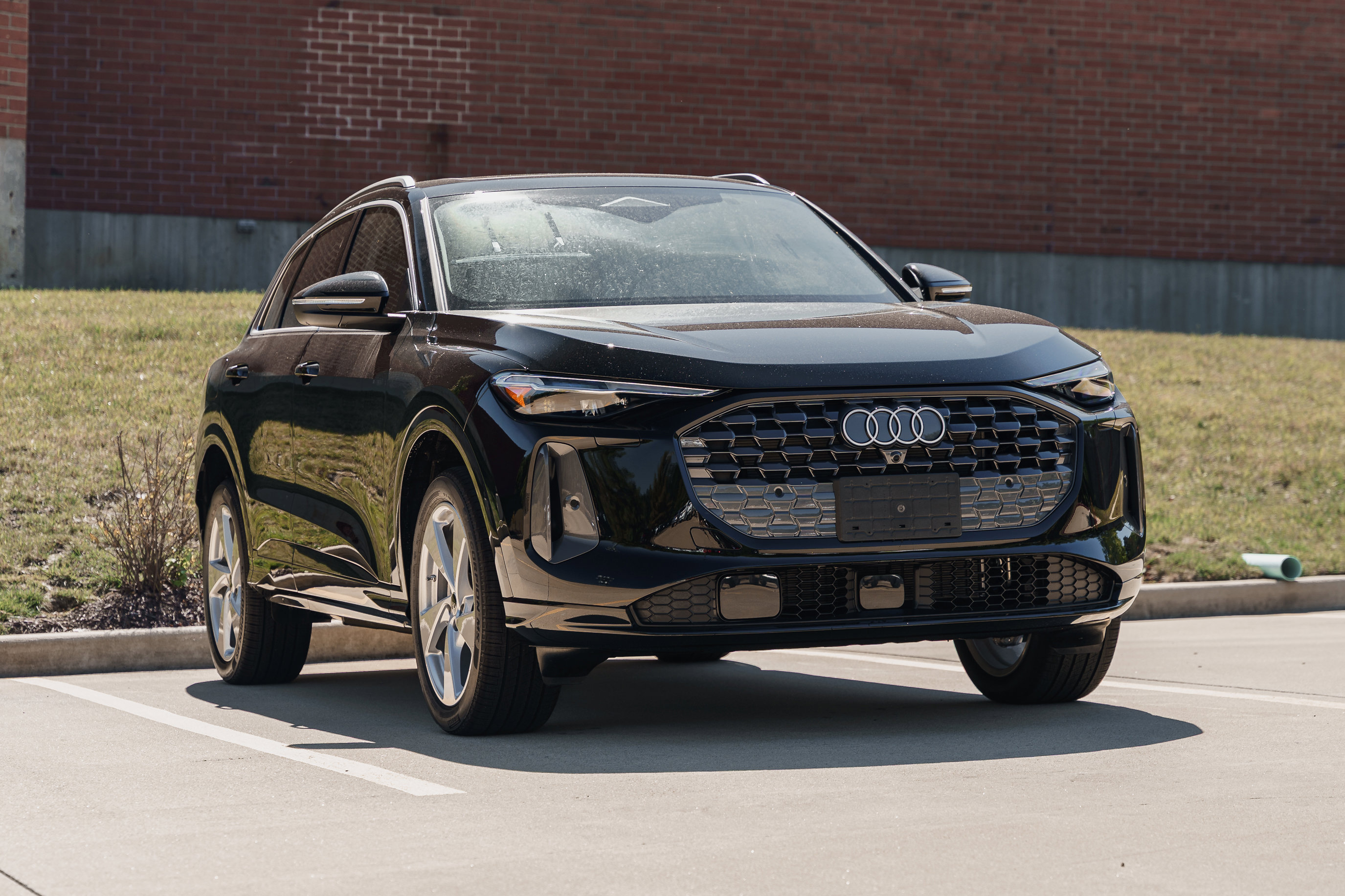 New 2025 Audi Q5 Premium Plus