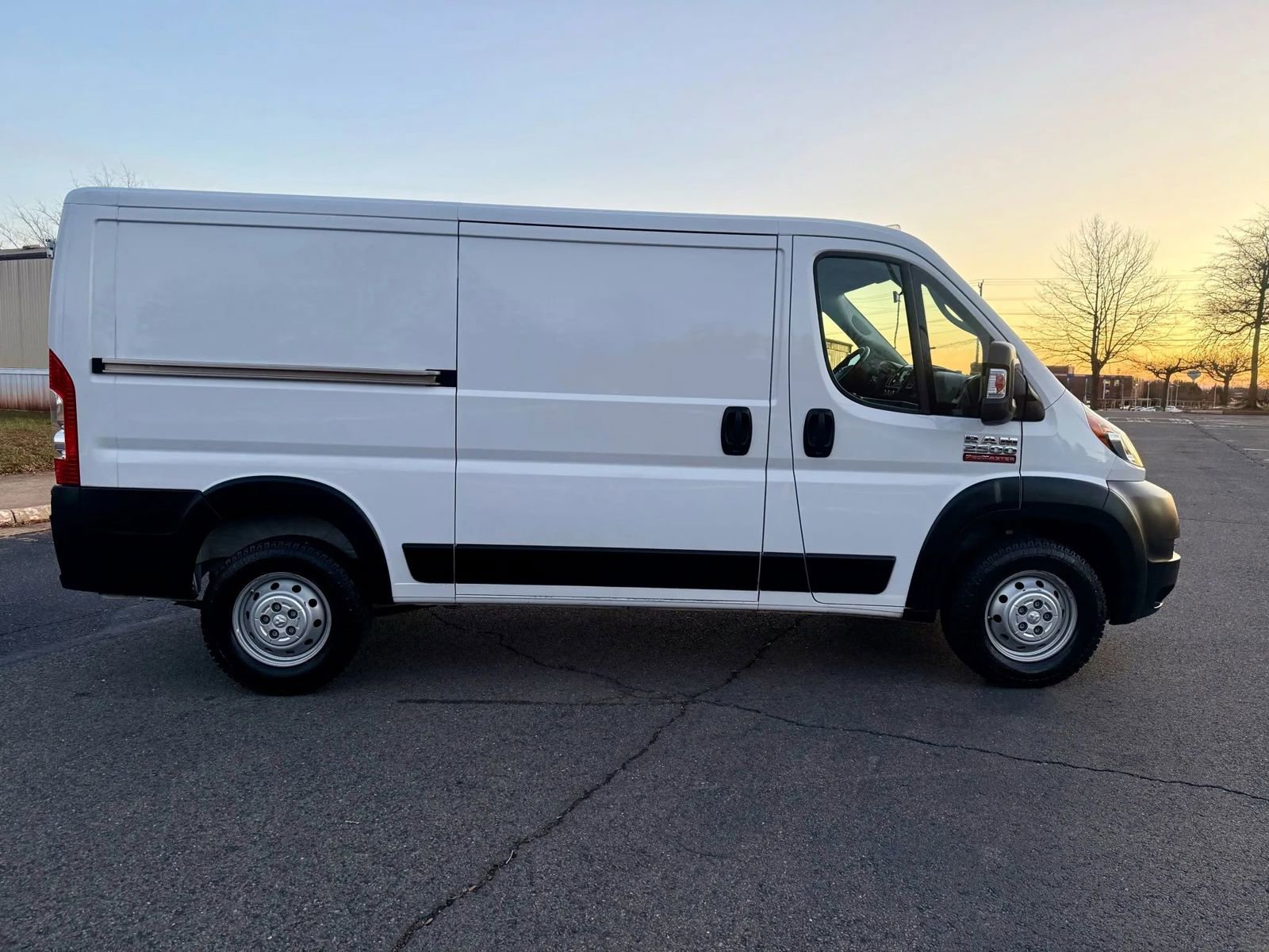 Used 2021 RAM ProMaster 2500 w/ Interior LED Lighting Group image 5