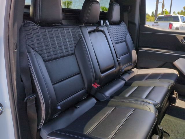 Used 2025 GMC Sierra EV Denali AWD/4WD image 26