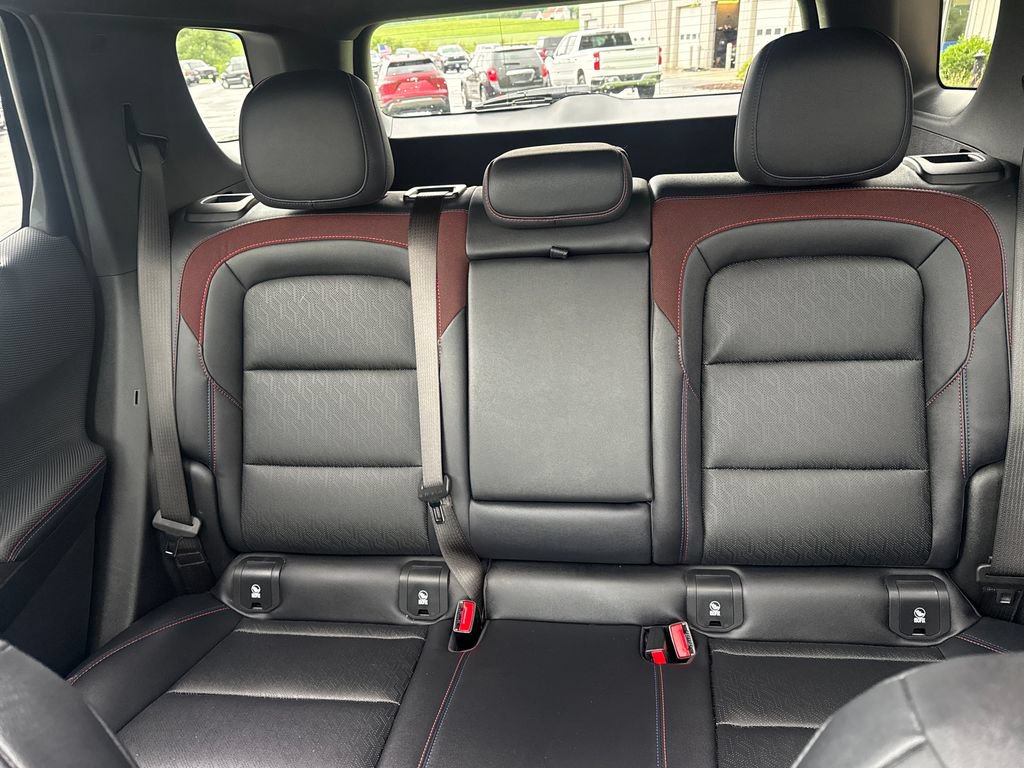 Certified 2025 Chevrolet Equinox RS w/ Safety and Technology Package AWD/4WD image 31