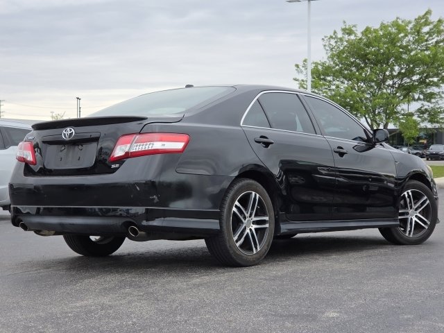 Used 2011 Toyota Camry SE w/ SE Extra-Value Pkg #1 FWD image 8