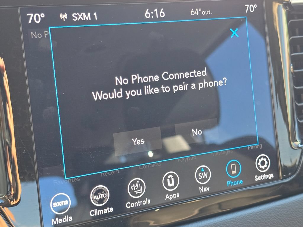 Used 2019 Chrysler Pacifica Touring-L Plus w/ Advanced Safetytec Group FWD video 5