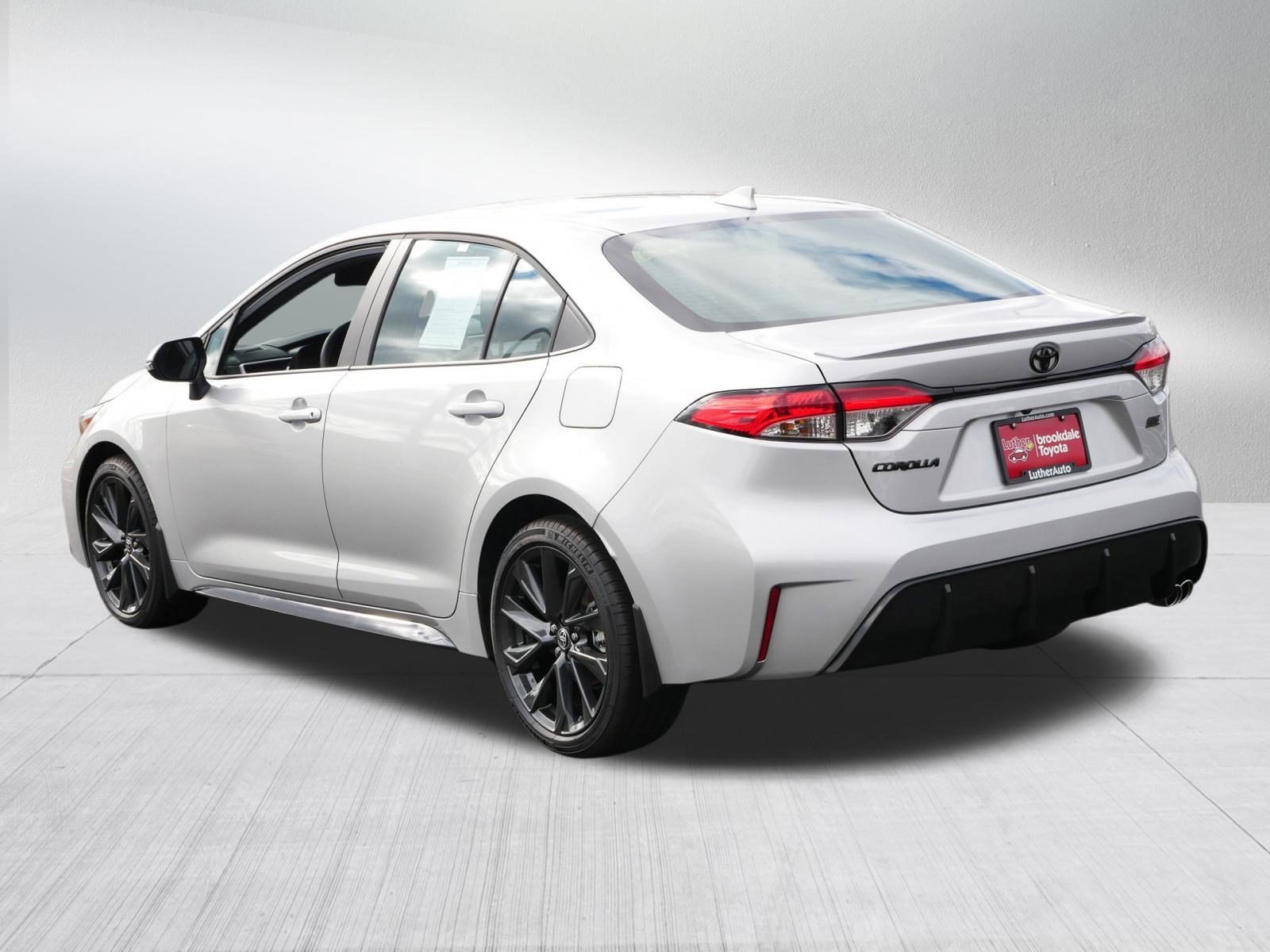 Certified 2025 Toyota Corolla SE image 5