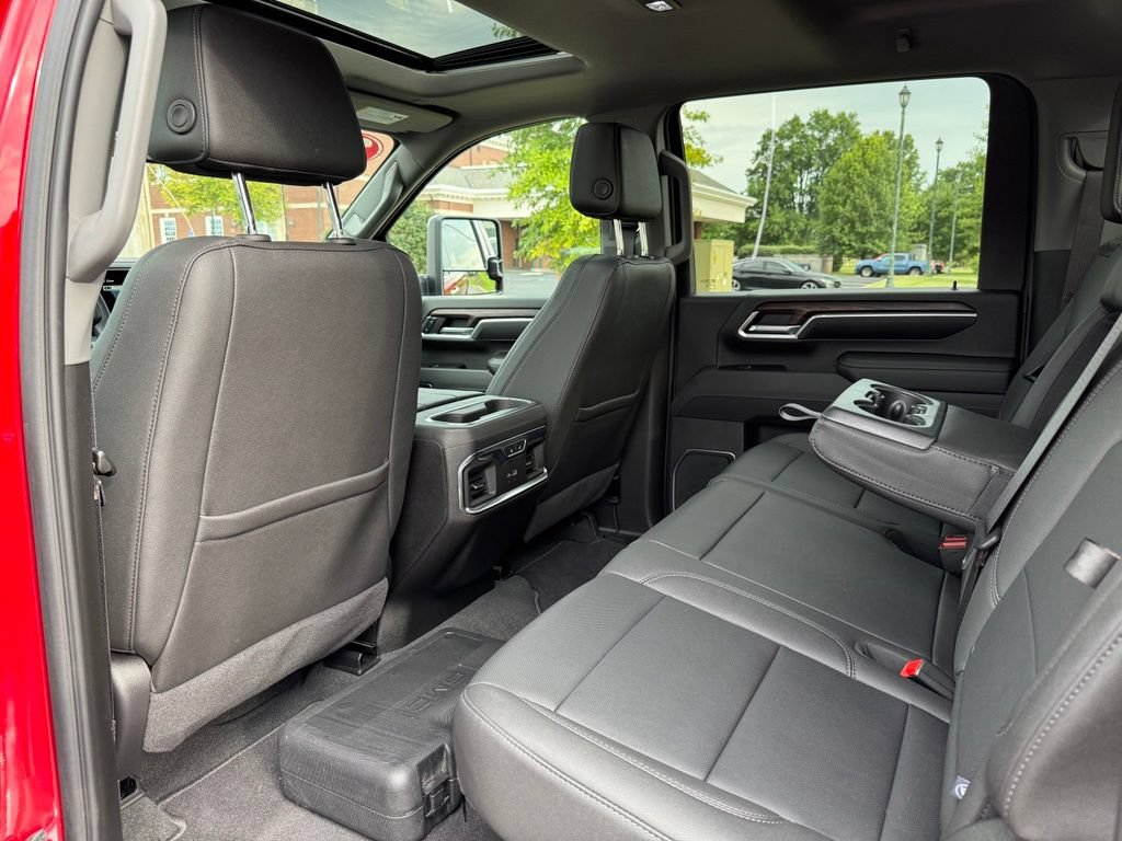 Certified 2025 GMC Sierra 2500 SLT w/ SLT Premium Package AWD/4WD image 18