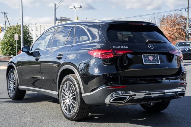 Certified 2024 Mercedes-Benz GLC 300 4MATIC image 5