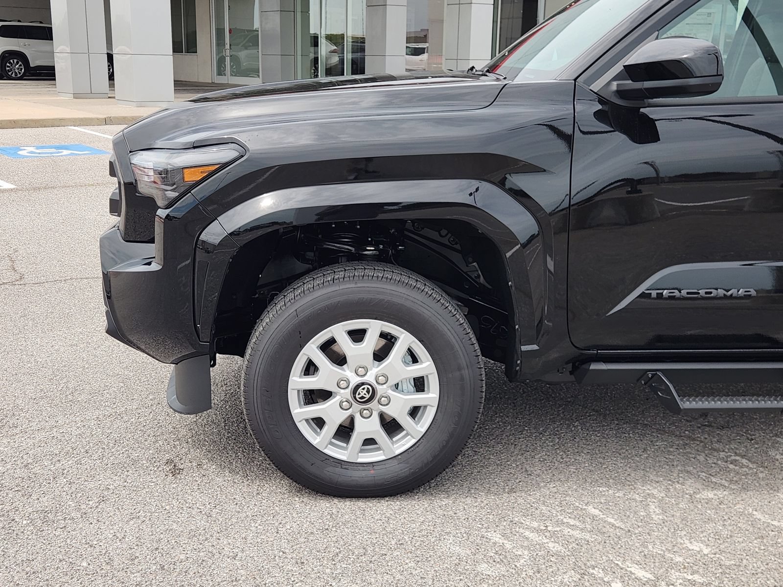 New 2026 Toyota Tacoma SR5 AWD/4WD image 9