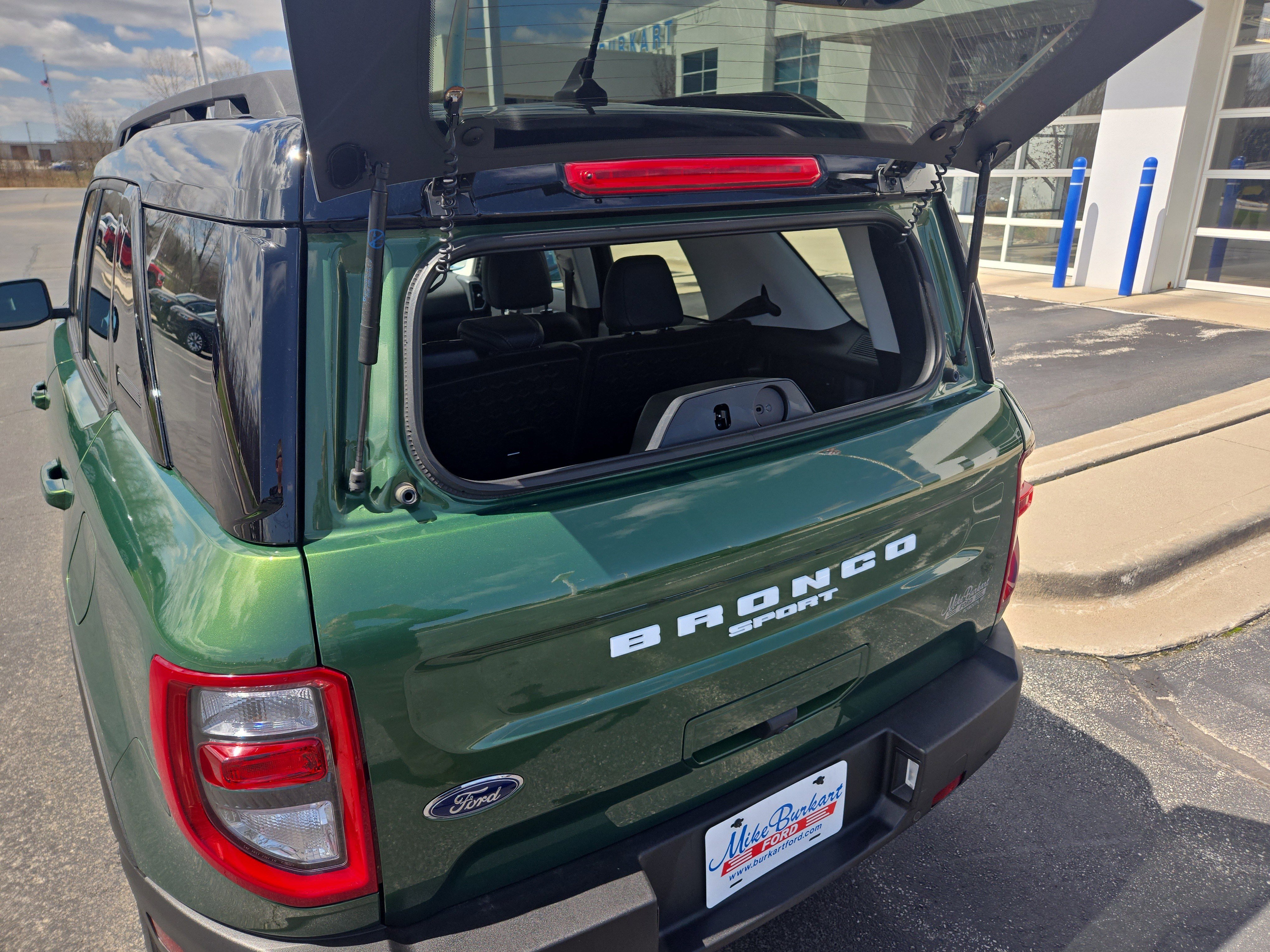 Used 2024 Ford Bronco Sport Outer Banks image 12