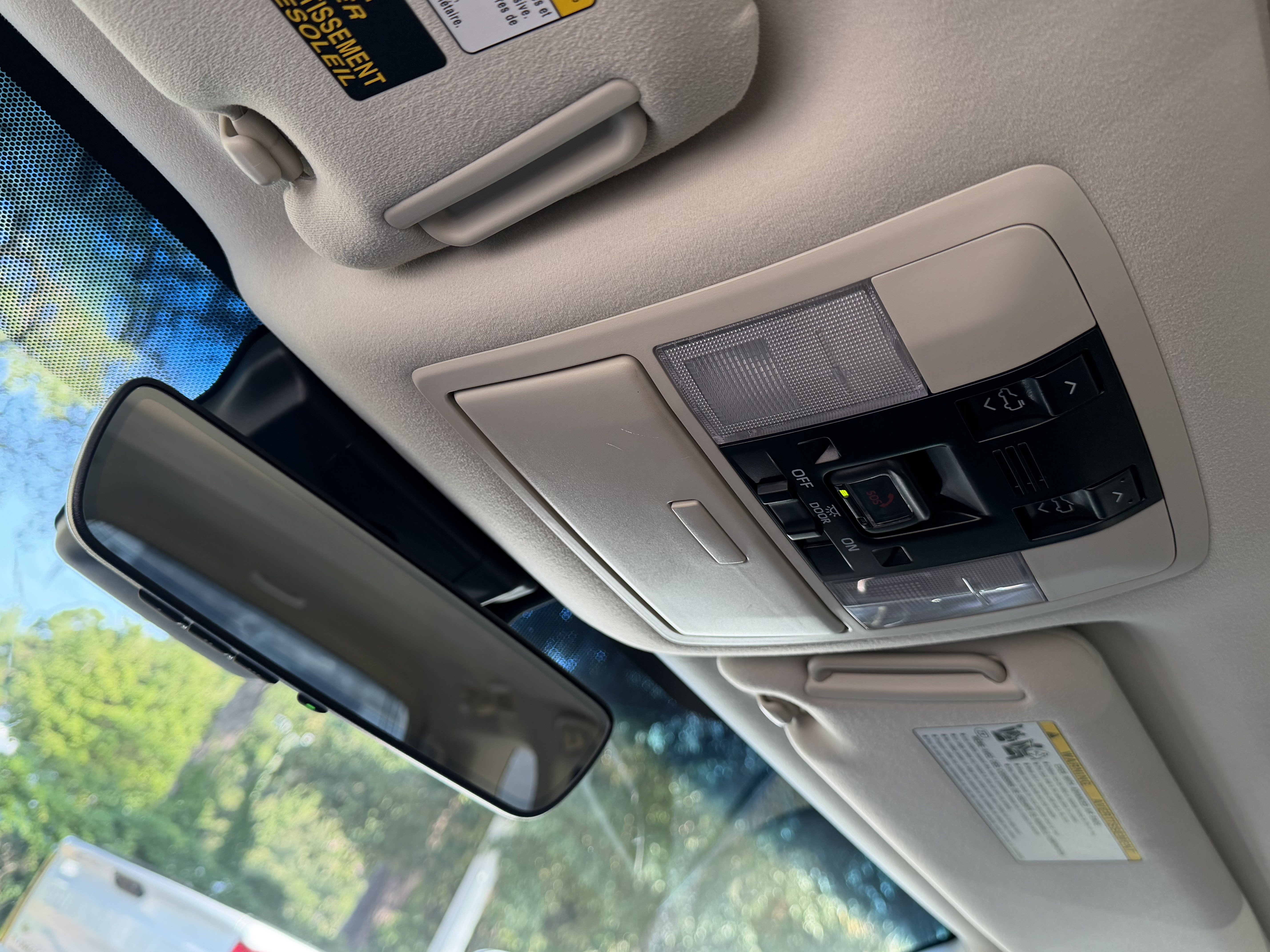Certified 2023 Lexus GX 460 Luxury w/ Accessory Package AWD/4WD image 29