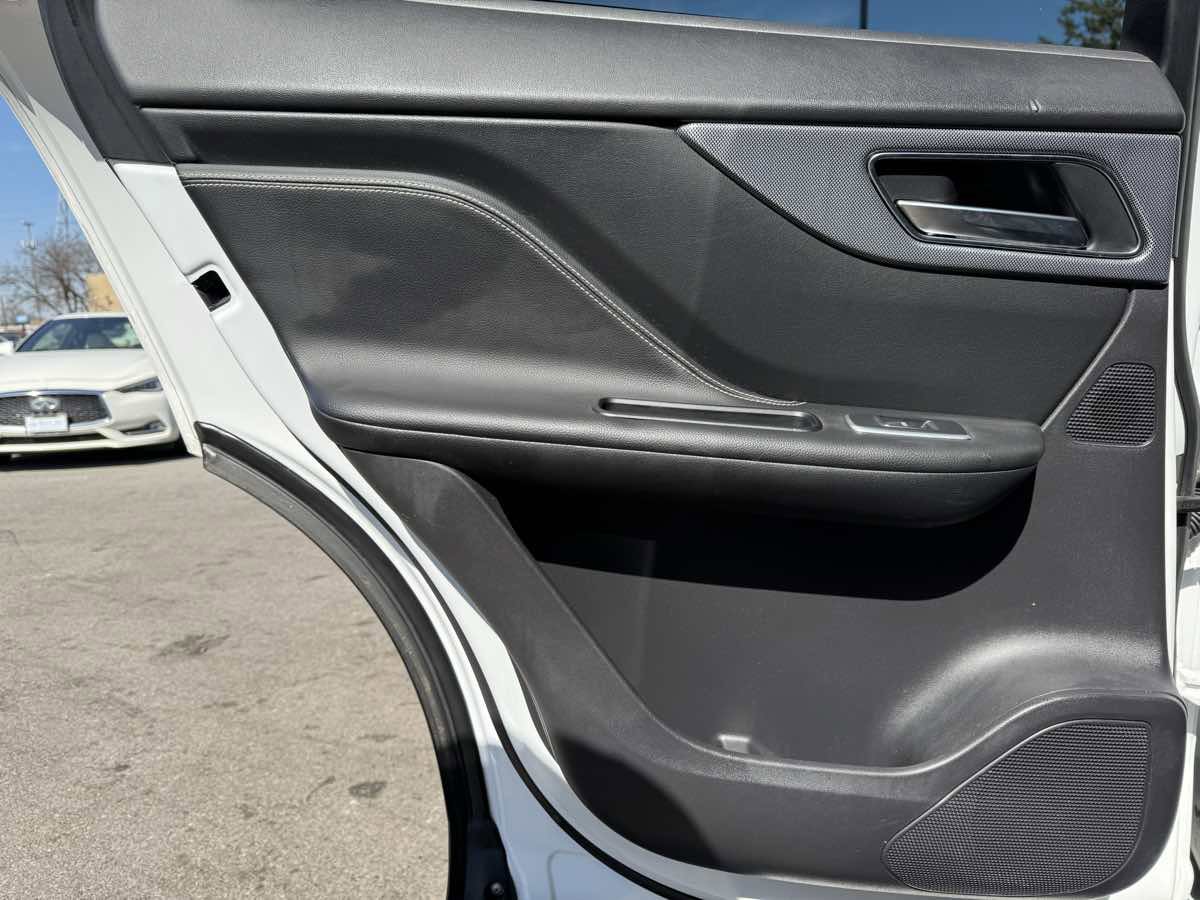 Used 2017 Jaguar F-PACE S image 46