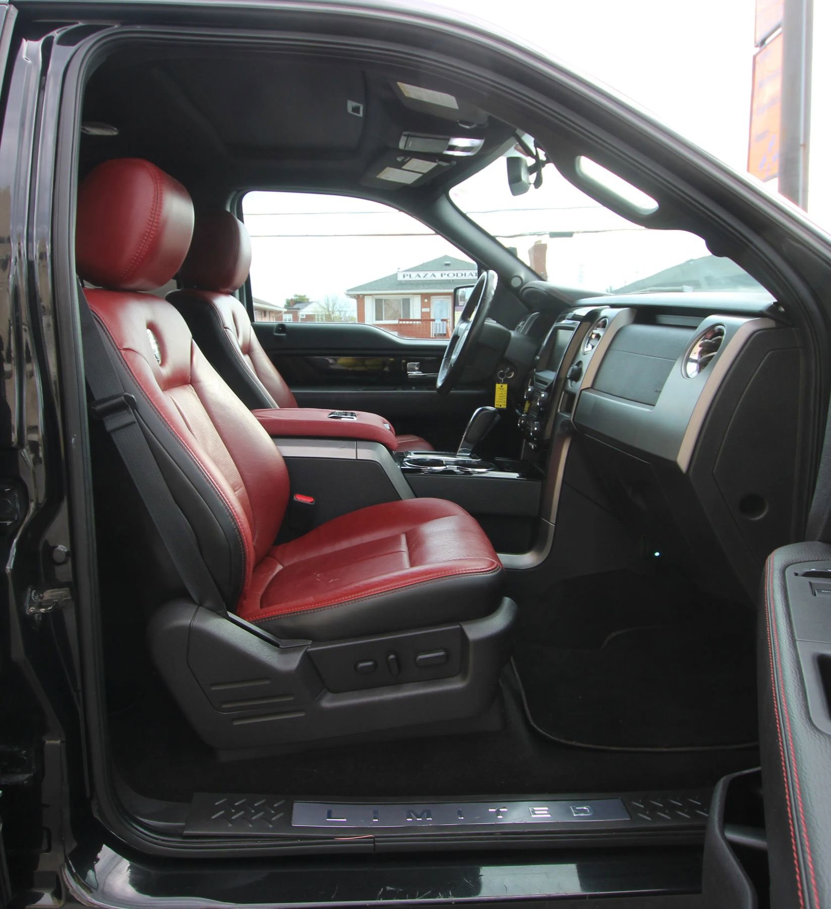 Used 2013 Ford F150 Limited AWD/4WD image 10