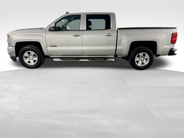 Used 2018 Chevrolet Silverado 1500 LT w/ Texas Edition image 5