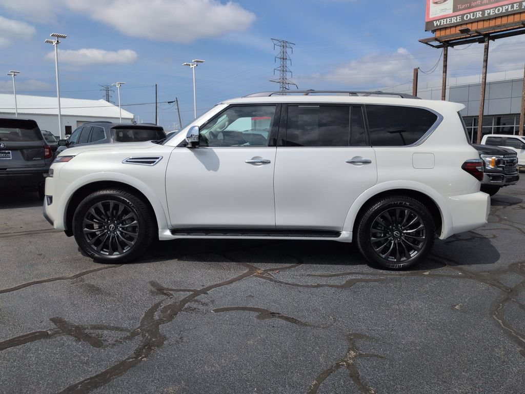 Used 2024 Nissan Armada Platinum w/ Captain's Chairs Package AWD/4WD image 2