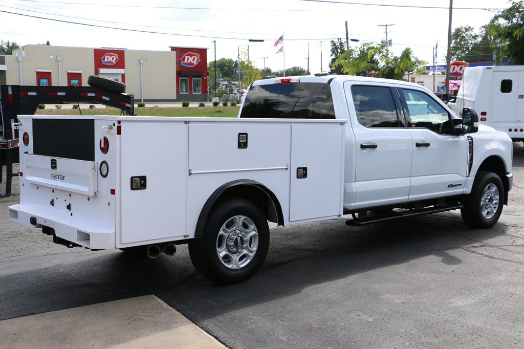 Used 2025 Ford F250 XLT w/ F-250 >10K GVWR Package AWD/4WD image 5