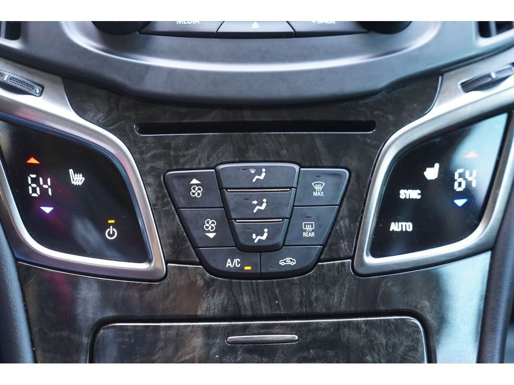Used 2014 Buick LaCrosse Leather FWD image 18