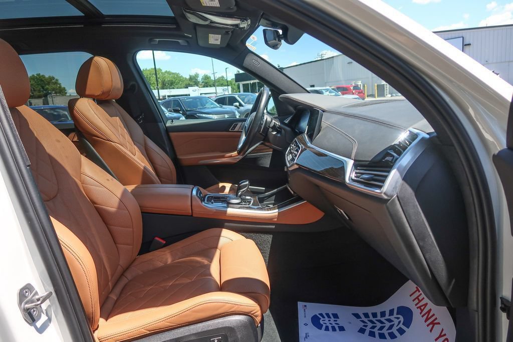 Used 2023 BMW X5 xDrive45e AWD/4WD image 19