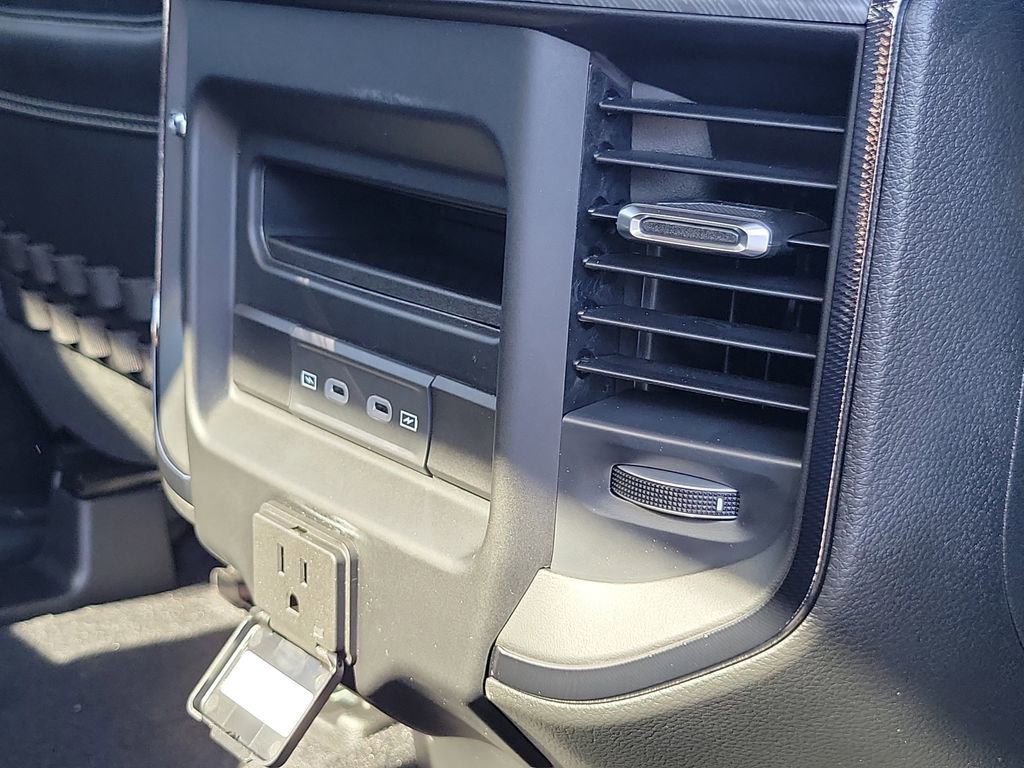 Used 2026 RAM 1500 RHO AWD/4WD image 32