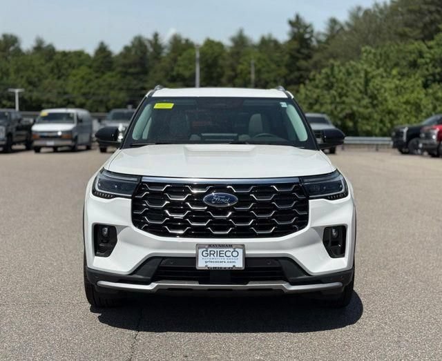 New 2026 Ford Explorer Platinum w/ LUX Leather Package AWD/4WD image 11