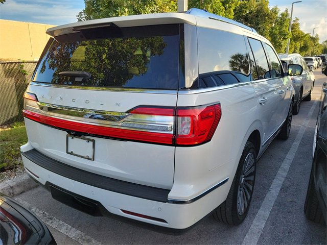Used 2020 Lincoln Navigator Reserve w/ Luxury Package image 4