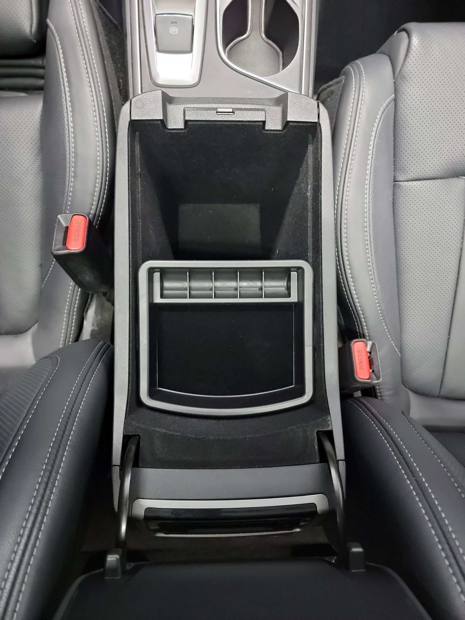 Used 2019 Subaru Ascent Limited AWD/4WD image 29
