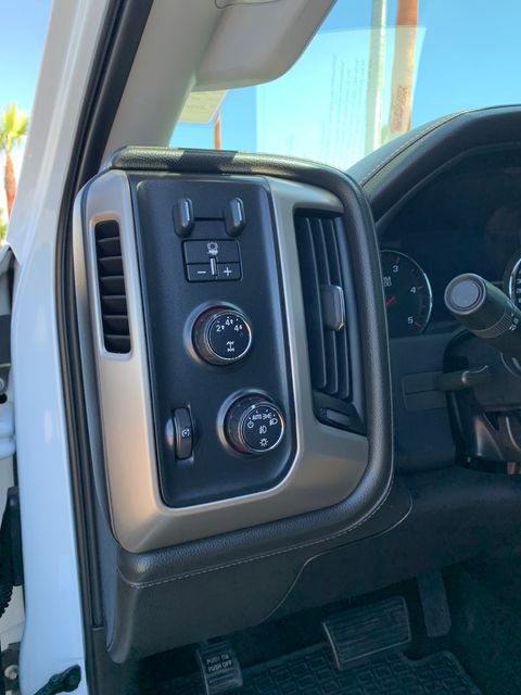 Used 2016 GMC Sierra 3500 Denali w/ Duramax Plus Package AWD/4WD image 22